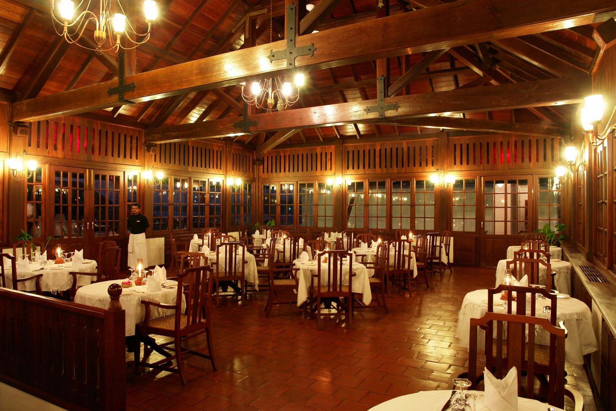 Brunton Boatyard - A Cgh Earth Experience Hotel Kochi Exterior photo