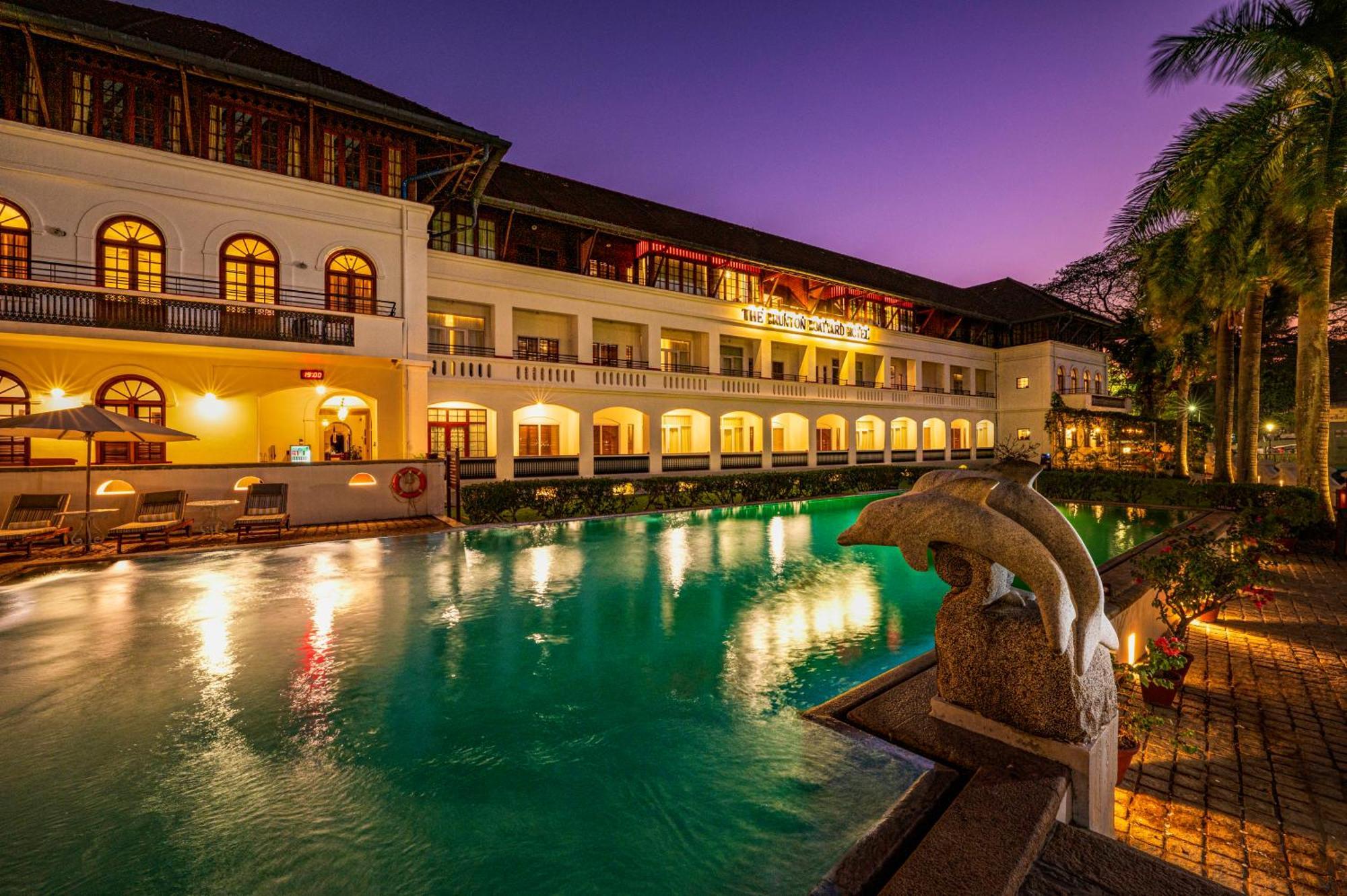 Brunton Boatyard - A Cgh Earth Experience Hotel Kochi Exterior photo