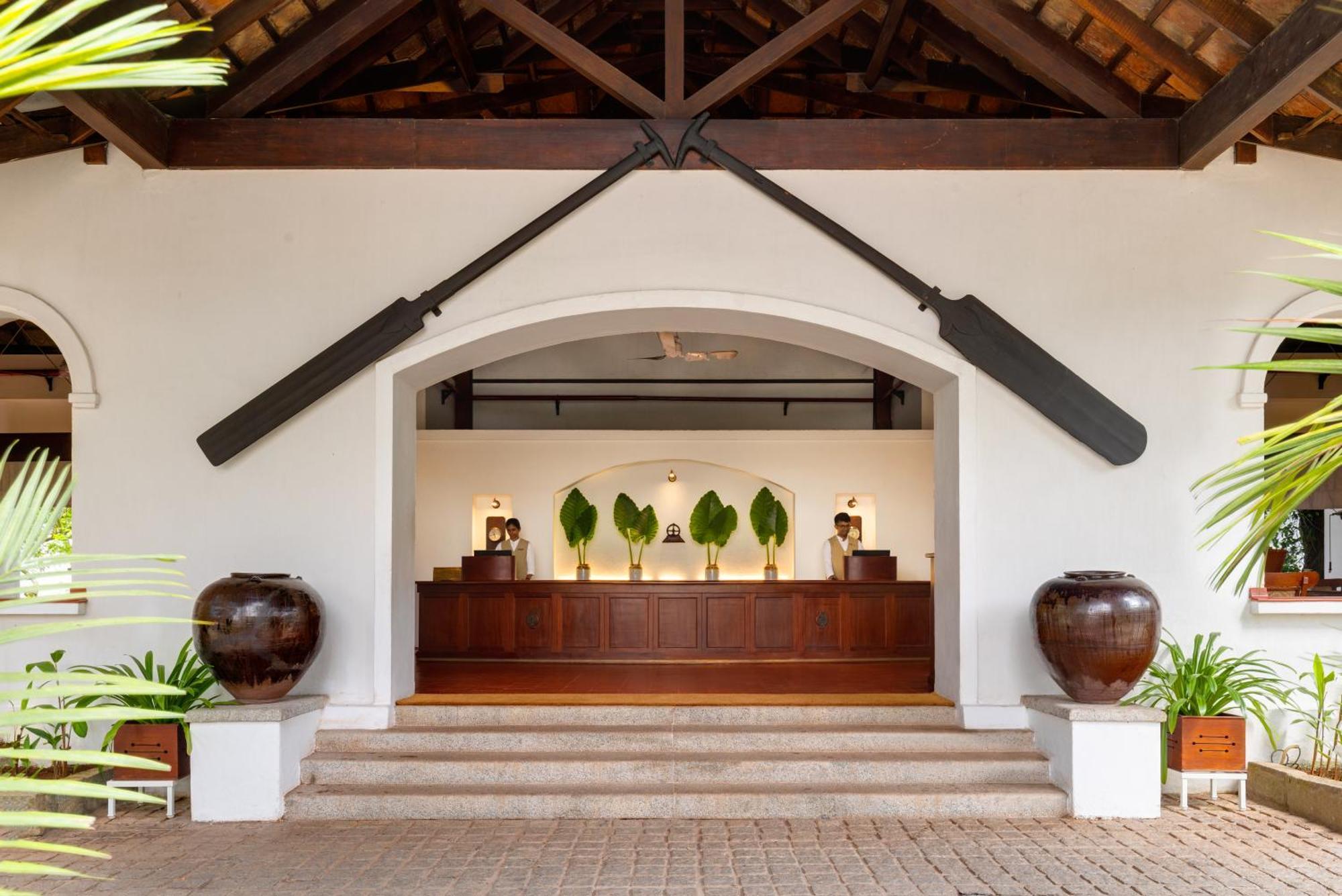 Brunton Boatyard - A Cgh Earth Experience Hotel Kochi Exterior photo